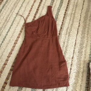 Abercrombie and Fitch Rust Colored One shoulder linen dress XXSP